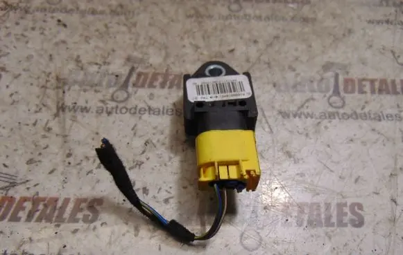 Mercedes-Benz B W245 Airbag deployment crash/impact sensor A1698210451