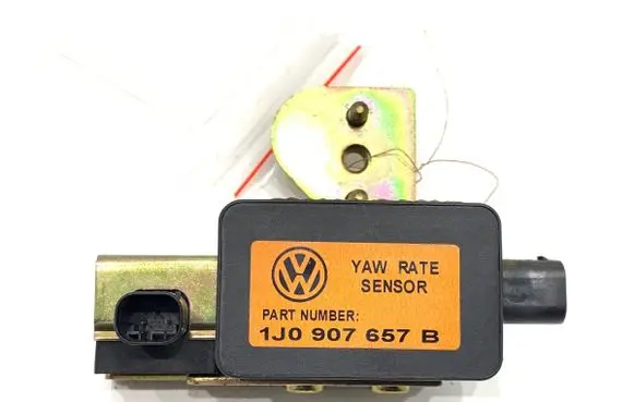 Volkswagen Golf IV ESP acceleration yaw rate sensor 1J1907637B
