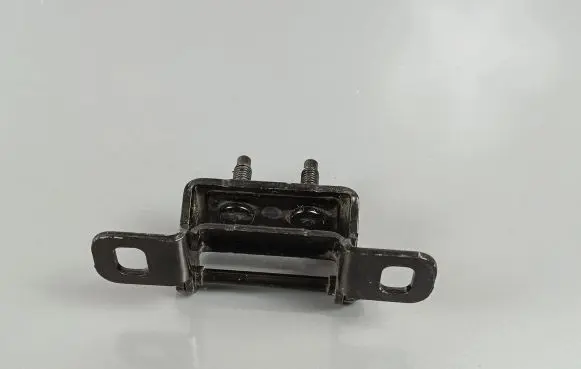 Jeep Cherokee Tailgate/trunk/boot hinge