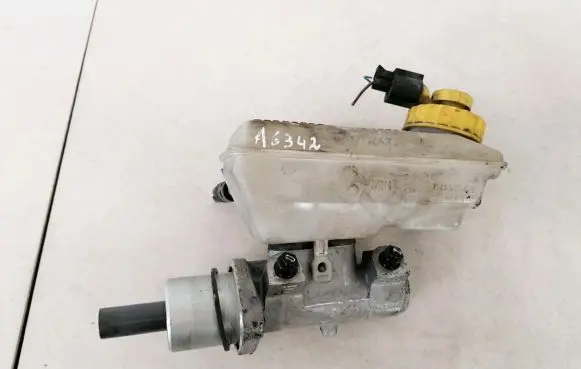 Volkswagen Sharan Master brake cylinder 7m3611303