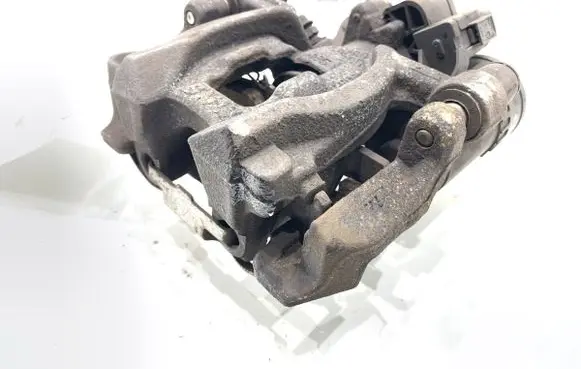 BMW 2 F44 Rear brake caliper 6885537