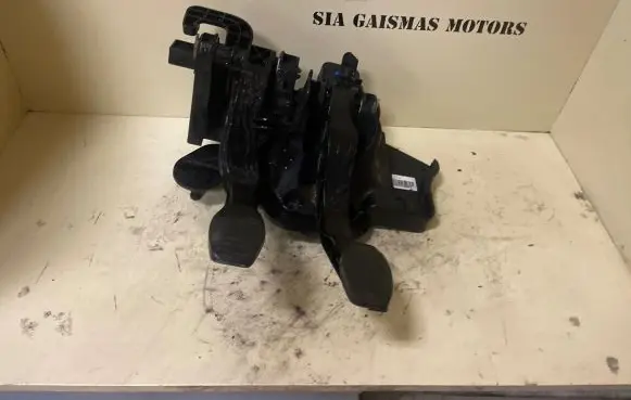 Peugeot Bipper Pedal assembly 03618313390E