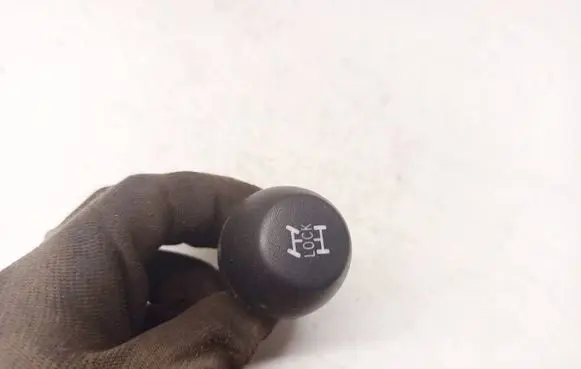 Toyota RAV 4 (XA30) Traction control (ASR) switch 15B116