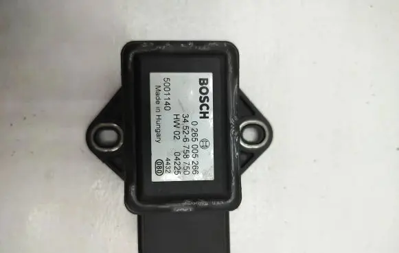 BMW 5 E60 E61 ESP acceleration yaw rate sensor 0265005266 5001140