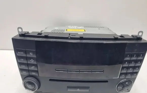 Mercedes-Benz CLK A209 C209 Radio/CD/DVD/GPS head unit A2098206589 2098206589