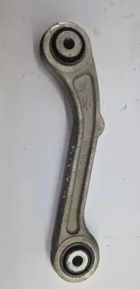 Maserati Ghibli Rear upper control arm/wishbone 670007252