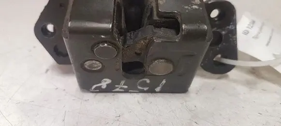 Toyota Avensis T250 Tailgate/trunk/boot lock/catch/latch