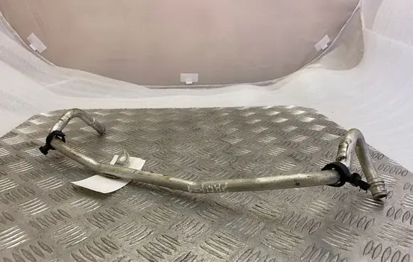 Chrysler Pacifica Engine coolant pipe/hose 68217332AA