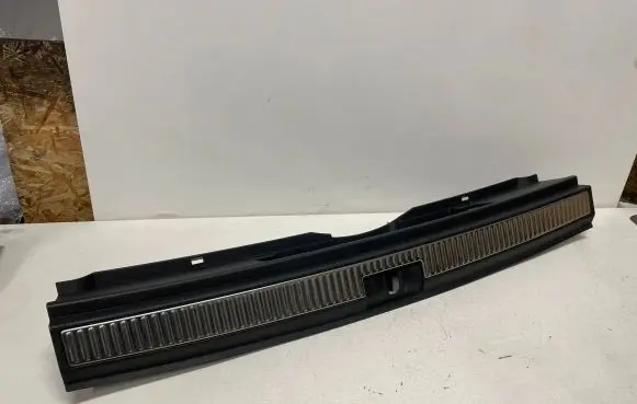 Skoda Superb B8 (3V) Trunk/boot sill cover protection 3V9863459