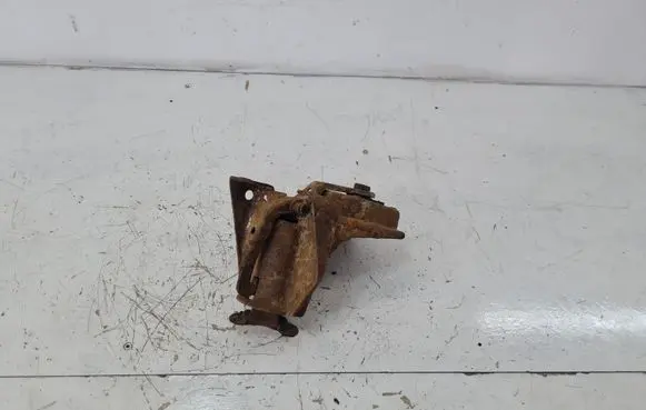 Volkswagen Sharan Spare wheel mounting bracket 