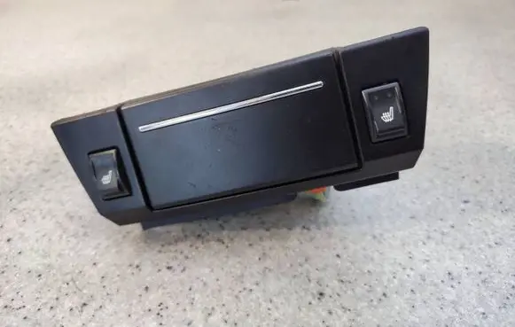 Chrysler 300 - 300C Car ashtray 