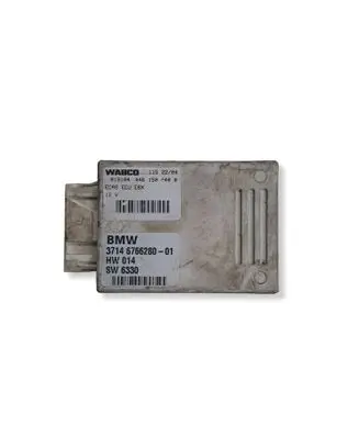 BMW 5 E60 E61 Air suspension control unit module (rear) 3714676628001