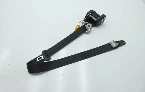 Volkswagen Caddy Front seatbelt 2K5857806A 34154948 TYP65710RYW