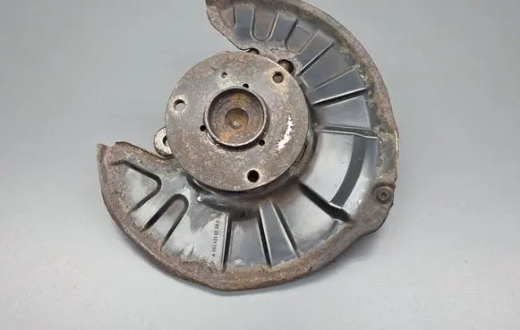 Smart ForTwo II Front wheel hub spindle knuckle A4513320001 A45133200 A4514210220