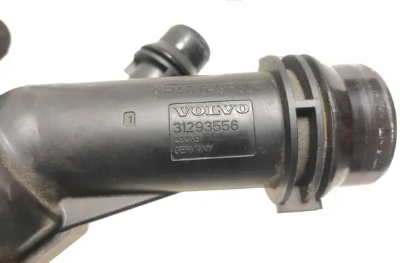 Thermostat/thermostat housing