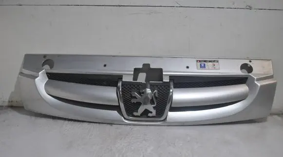 Peugeot Partner Front grill 9644758777