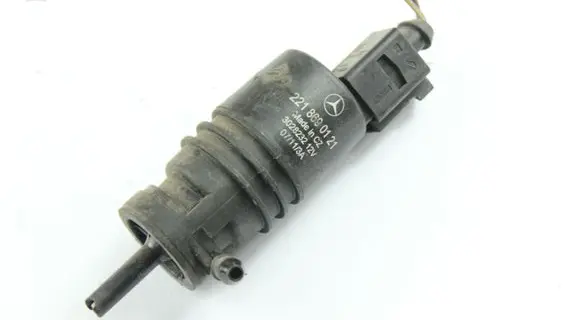 Mercedes-Benz S W221 Windscreen/windshield washer pump 2218690121