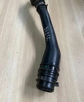 Opel Vivaro Fuel tank filler neck pipe 93455648