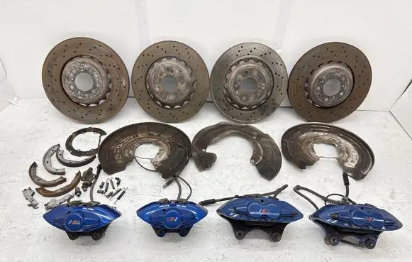 BMW M4 F82 F83 Brake discs and calipers set 2284812 2284811 7889665