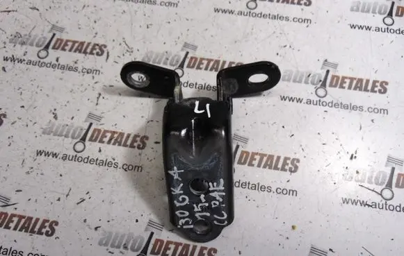 Hyundai i30 Rear door lower hinge 