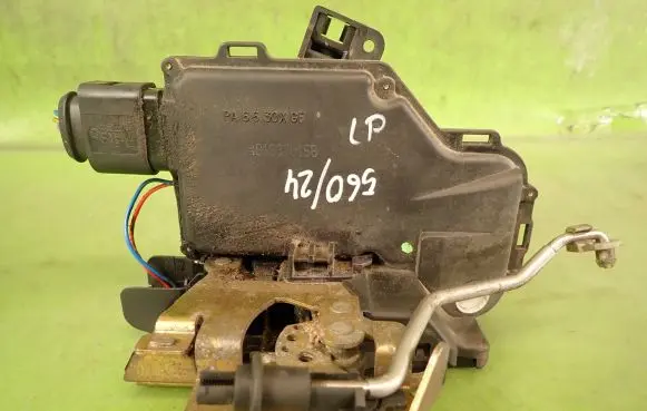 Audi A6 S6 C5 4B Front door lock 4B1837015B