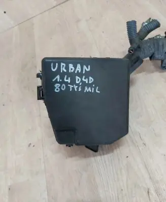 Toyota Urban Cruiser (XP110) Fuse box set