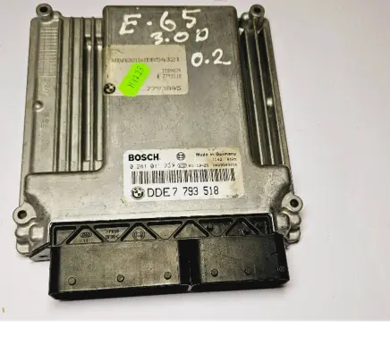 BMW 7 E65 E66 Engine control unit/module 7793518 0281011231