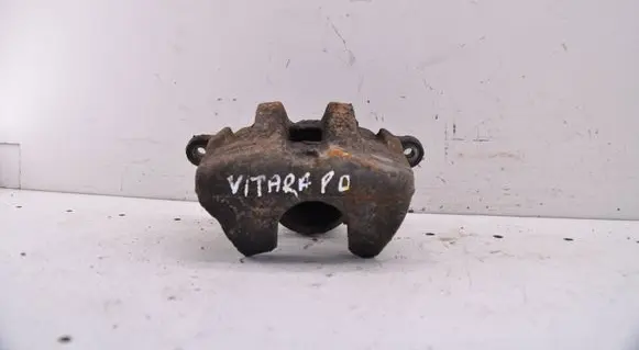 Suzuki Grand Vitara II Front brake caliper