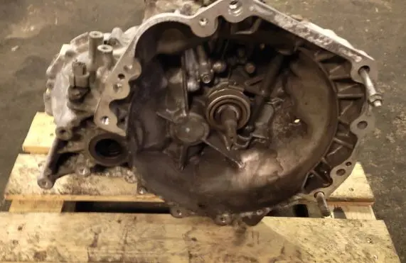 Suzuki Liana Manual 5 speed gearbox 5K11882PAO