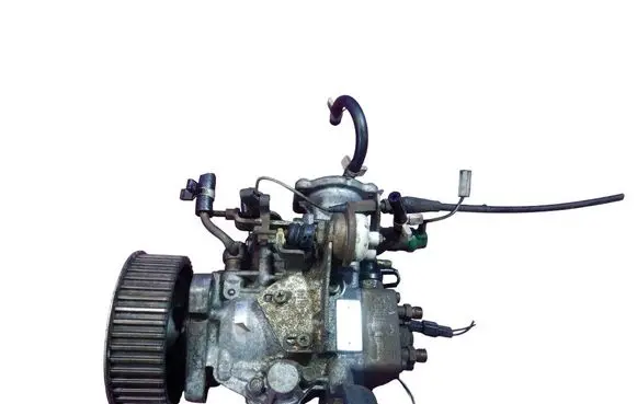 Isuzu Trooper Fuel injection high pressure pump 