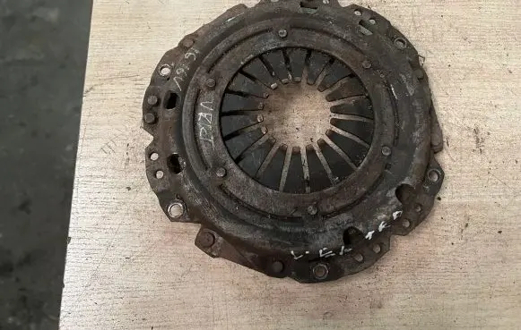 Opel Vectra B Pressure plate 