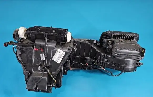 Volkswagen Touran I Interior heater climate box assembly 1K0819422B IMPRK1589675