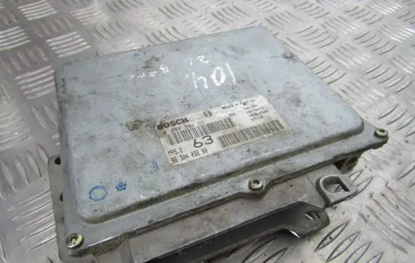 Peugeot 406 Engine control unit/module 0261204651 9630403280