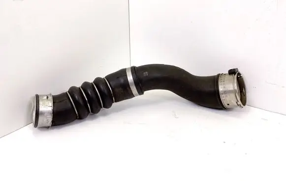 BMW 3 E90 E91 Intercooler hose/pipe 8511739 11618511739 11279410