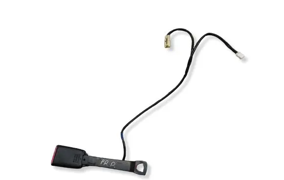 Subaru Legacy Front seatbelt buckle E034501 B480