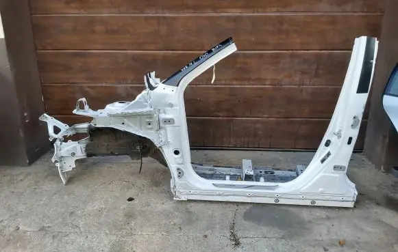 Toyota Yaris XP210 Pillar (middle) YARISIVBOKLEWY