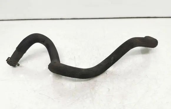Suzuki Grand Vitara II Engine coolant pipe/hose