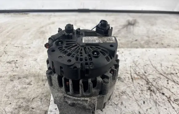 Skoda Octavia Mk3 (5E) Generator/alternator 06J903023H 2611730E 1214030158