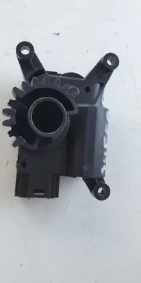 Skoda Superb B6 (3T) A/C air flow flap actuator/motor 
