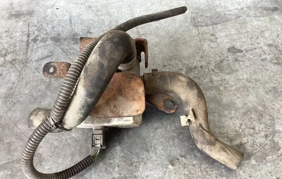 Volvo XC90 Electric auxiliary coolant/water pump 30774518 02612221