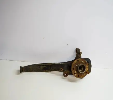 Volkswagen Touareg I Front wheel hub