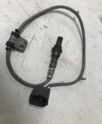 Mazda 3 I Lambda probe sensor Z602 11G304750