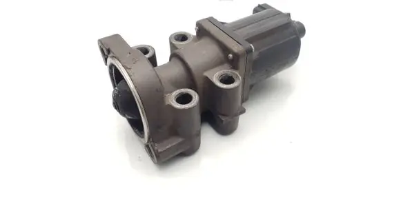 Mitsubishi Pajero EGR valve K5T70071