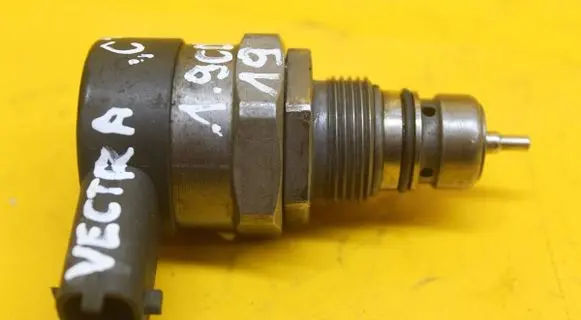Opel Vectra C Fuel main line pipe 0281002507 36662155 300706