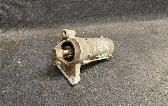 Citroen Berlingo Starter motor TS14E110 4J22272 9688268480