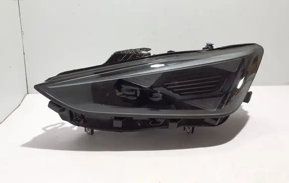 Cupra Formentor Headlight/headlamp 5FG941007J
