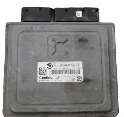 Skoda Octavia Mk2 (1Z) Engine control unit/module 03F906070AM 5WP44630