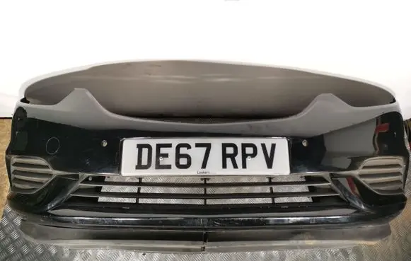 Opel Zafira C Front bumper 39015881