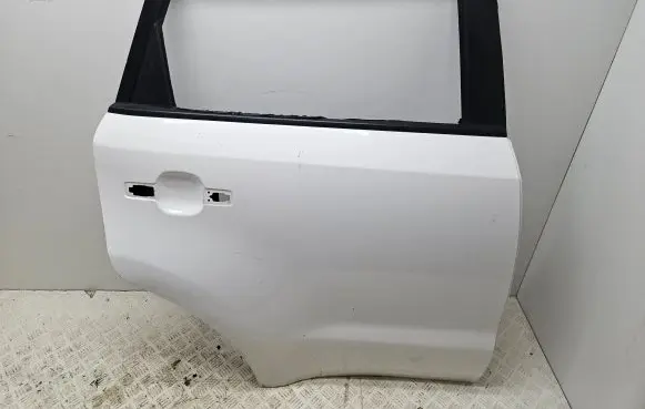 KIA Soul Rear door