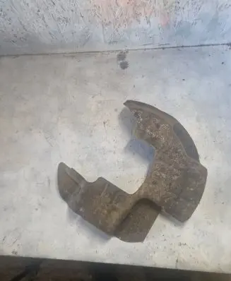 Alfa Romeo 159 Front brake disc dust cover plate 